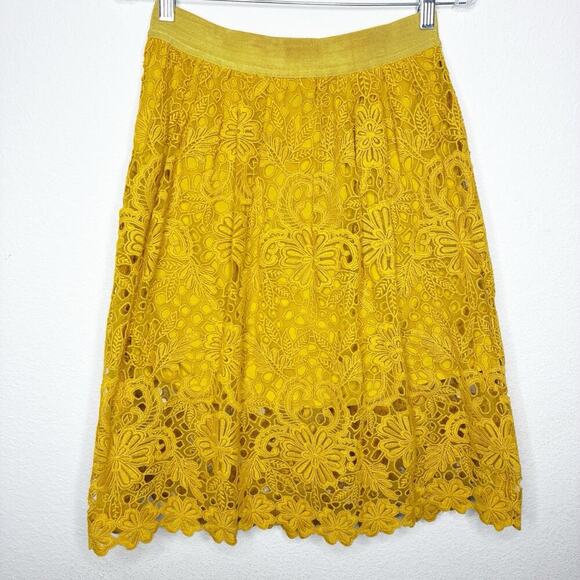 Ann Taylor Mustard Yellow Floral Crochet Lace Elastic Waist Skirt 2 - Picture 2 of 10